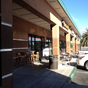 BAMBU - front patio - Juice Bars & Smoothies Near Me - San Jose, California