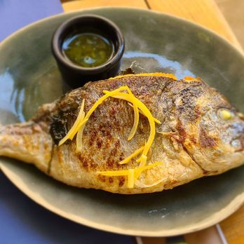 L'Oustalet - Whole roasted fish. The chef deboned the fish before it was brought to table. - Restaurants Near Me - Gigondas, 84