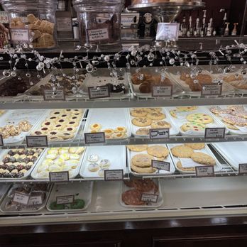 Amaretti Desserts - Desserts Near Me - Jacksonville, Florida