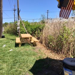 Chill Will’s Grill - Picnic Table