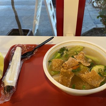 iWok Chinese Kitchen - Dumpling soup - Chinese Near Me - Chula Vista, California iWok Chinese Kitchen - Dumpling soup - Chinese Near Me - Chula Vista, California