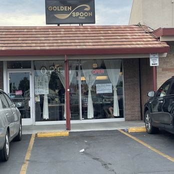 Golden Spoon - Thai Near Me - Manteca, California