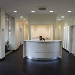 Dr. med. dent. Koravi - Willkommen in der Praxis für ganzheitliche Zahnmedizin Dr. Koravi