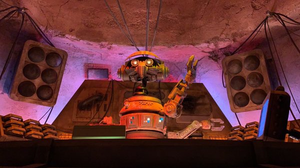 Oga's Cantina at the Walt Disney World Resort by null