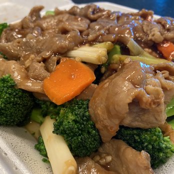 Asian Mix - Beef Broccoli: fantastic but ask to hold off on the excessive minced garlic! - Fast Food Near Me - Honolulu, Hawaii Asian Mix - Beef Broccoli: fantastic but ask to hold off on the excessive minced garlic! - Fast Food Near Me - Honolulu, Hawaii