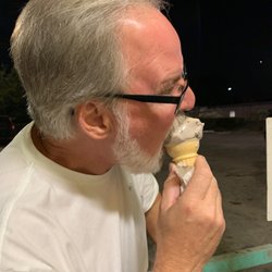 Five Brors Ice Cream Shop - Double scoop cone