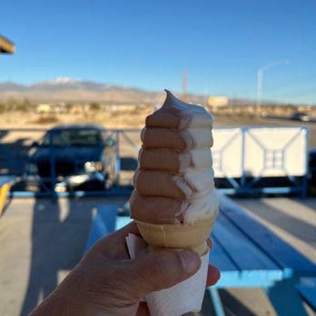 Seemoore's Ice Cream - Ice Cream & Frozen Yogurt Near Me - Pahrump, Nevada Seemoore's Ice Cream - Ice Cream & Frozen Yogurt Near Me - Pahrump, Nevada