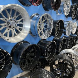 Dixon Tires & Rims