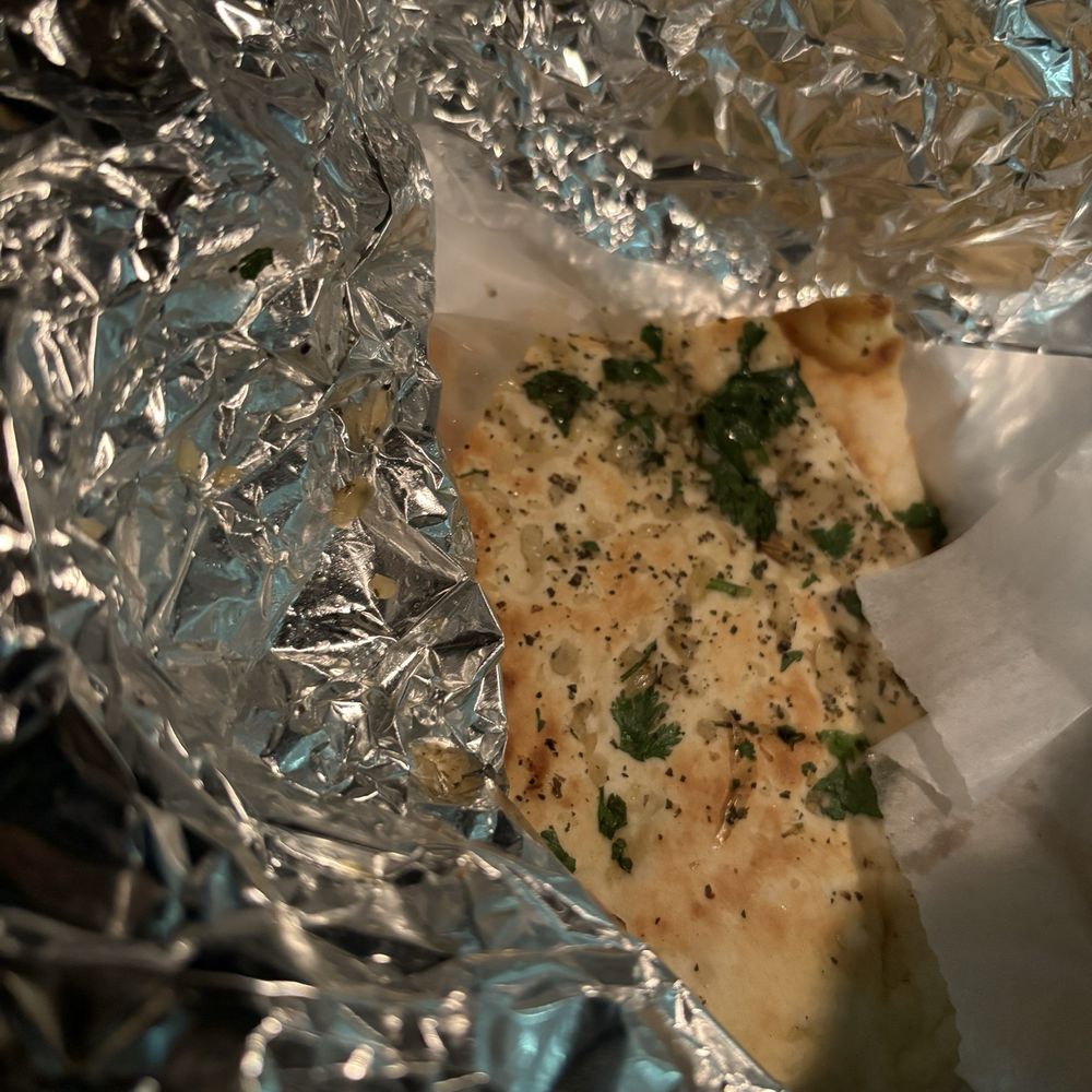Tarka Indian Kitchen - Garlic Naan - Indian Near Me - Austin, Texas Tarka Indian Kitchen - Garlic Naan - Indian Near Me - Austin, Texas