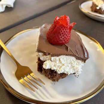 Golden House Cafe - Coffee & Tea Near Me - Perryton, Texas
