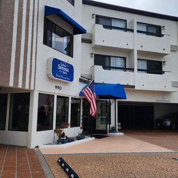 La Serena Inn - Exterior - Hotels Near Me - Morro Bay, California