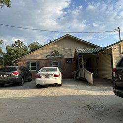 Riverbend Restaurant - Front of the restaurant