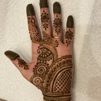 Henna Folsom - Engagement ceremony - Henna Artists Near Me Henna Folsom - Engagement ceremony - Henna Artists Near Me