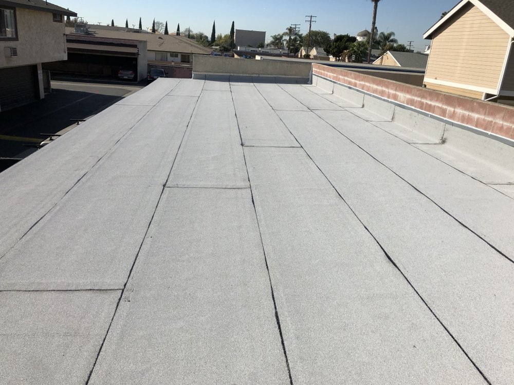 Slide of E & E Roofing