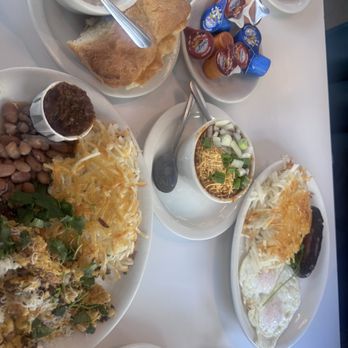 24th Street Cafe - Chorizo & Eggs Texas Chili Size Hot Links & Eggs - Diners Near Me - Bakersfield, California 24th Street Cafe - Chorizo & Eggs Texas Chili Size Hot Links & Eggs - Diners Near Me - Bakersfield, California