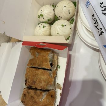 Nan Xiang Express - Pan Fried Pork Bun ($7.95), Beef Scallion Pancake ($8.95) - Shanghainese Near Me - Brooklyn, New York Nan Xiang Express - Pan Fried Pork Bun ($7.95), Beef Scallion Pancake ($8.95) - Shanghainese Near Me - Brooklyn, New York