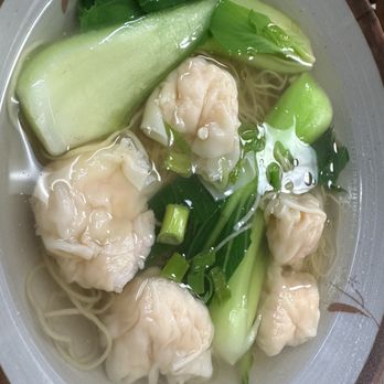 Wonton Hut - Noodles Near Me - Toronto, Ontario