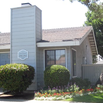 Westwind Village - Single Level, Well Appointed Kitchens, Private Patios, Covered Carports, Garages - Apartments Near Me - Fresno, California Westwind Village - Single Level, Well Appointed Kitchens, Private Patios, Covered Carports, Garages - Apartments Near Me - Fresno, California