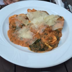 Pizzeria Tavolara - Selbstgemachte Tortellini