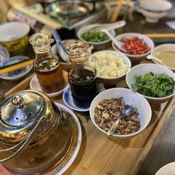 十下火鍋 - China  十下火鍋, Hong Kong   SUPPA Hot Pot by ATUM Add.: 2/F, Circle Tower, 28 Tang Lung Street, Causeway Bay Tel.: 35204111