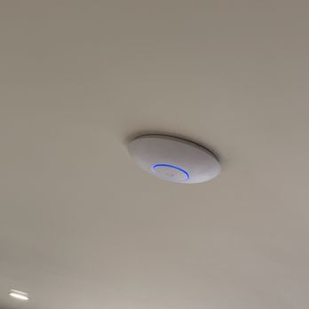 Austin Tech Services - Boat House Wi-Fi Lake Austin Austin Tech - Home Theatre Installation Near Me - Austin, Texas