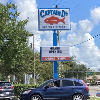 Captain D's - a car parked in front of a sign - American Near Me - Spring Hill, Florida