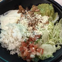 Cantina & Tacos - Cantina bowl with chicken