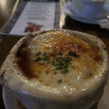 The Hale House - Baked French Onion Soup - Sports Bars Near Me - Hales Corners, Wisconsin