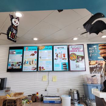 Marble Slab Creamery - Ice Cream & Frozen Yogurt Near Me - Orlando, Florida