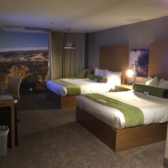 Whitney Peak Hotel Reno, Tapestry Collection by Hilton - Non smoking double room. - Hotels Near Me - Reno, Nevada Whitney Peak Hotel Reno, Tapestry Collection by Hilton - Non smoking double room. - Hotels Near Me - Reno, Nevada