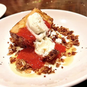 Barn8 - Cinnamon bread pudding is a must - New American Near Me - Goshen, Kentucky Barn8 - Cinnamon bread pudding is a must - New American Near Me - Goshen, Kentucky