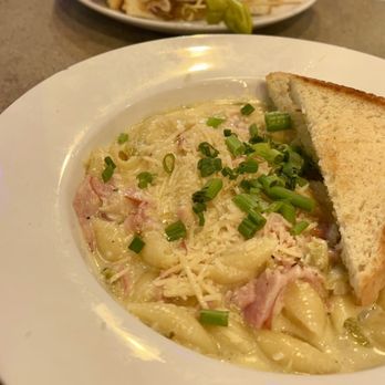 Two Cranes Bistro and Brew - Truffle Mac and Cheese - Comfort Food Near Me - Albuquerque, New Mexico