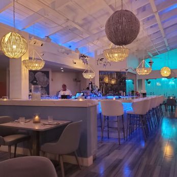 Isla Blue - Bar - Bars Near Me - Charlotte Amalie, Virgin Islands