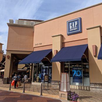 Citadel Outlets - Outlet Stores Near Me - Los Angeles, California