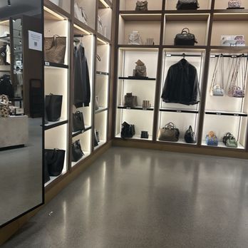 Coach Outlet Store - Luggage Near Me - Las Vegas, Nevada
