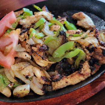 C and T's Restaurant - Chicken fajitas - Breakfast & Brunch Near Me - Pollock Pines, California