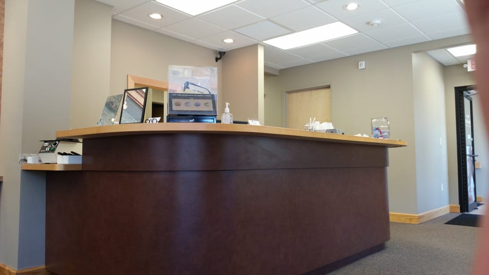 EYE CARE & VISION ASSOCIATES 11 Photos & 16 Reviews 932 Elmwood Ave
