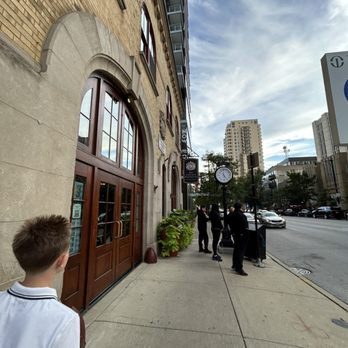 The Chicago Firehouse Restaurant - Steakhouses Near Me - Chicago, Illinois The Chicago Firehouse Restaurant - Steakhouses Near Me - Chicago, Illinois