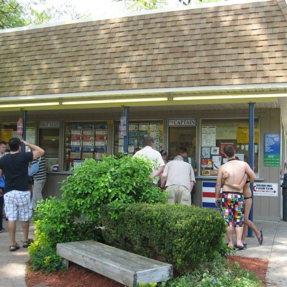 Captain Sundae - Ice Cream & Frozen Yogurt Near Me - Holland, Michigan Captain Sundae - Ice Cream & Frozen Yogurt Near Me - Holland, Michigan