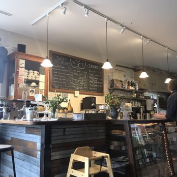 Florence Pie Bar - Cafes Near Me - Florence, Massachusetts