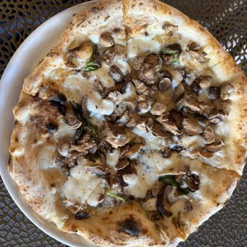Antica Forma - Tre funghi pizza - Pizza Near Me - Moab, Utah