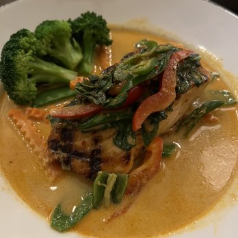 Donsak Thai Restaurant  - Panang Salmon - Thai Near Me - Washington, DC, District of Columbia