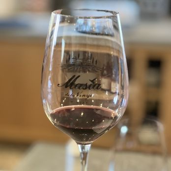 Masia de la Vinya Winery - Tastings are solid pours and yummy - Wineries Near Me - Temecula, California