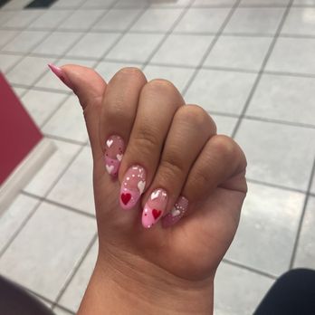 Classy Nails - Valentines Day Gel X set - Nail Salons Near Me - Montebello, California
