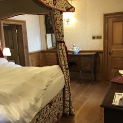 Mingary Castle - Nice rooms