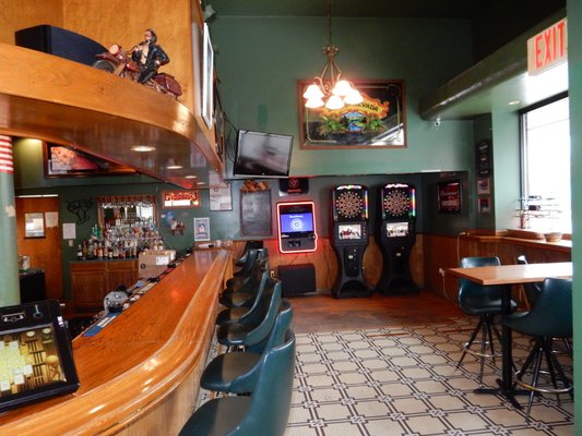Phoenix Bar & Grill by null