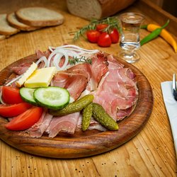 Restaurant Landgasthof Zum Weberhans - Hausgeräucheter Schinken