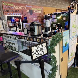 Cookee's Café - Seating for 2
