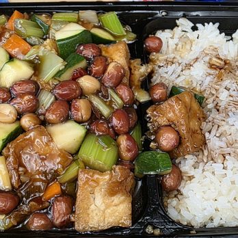 Lucky Garden - Chinese Near Me - Cypress, California Lucky Garden - Chinese Near Me - Cypress, California