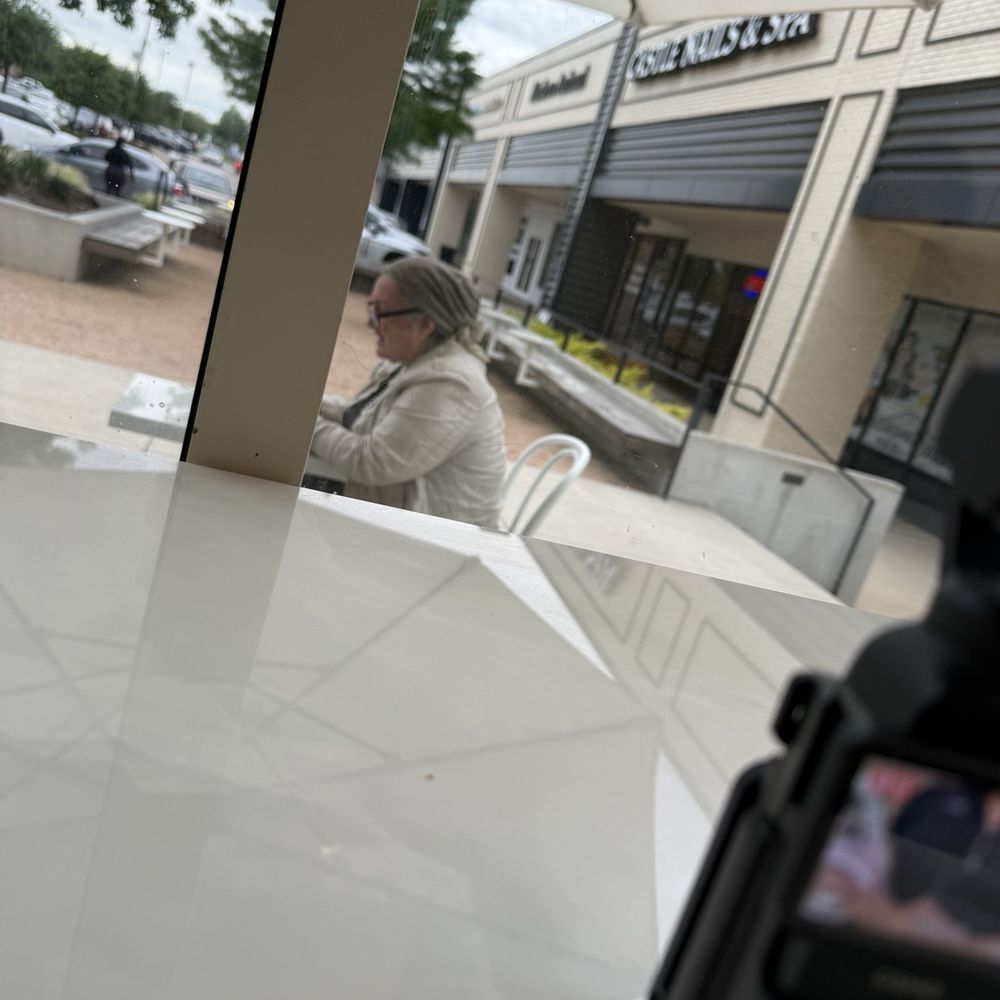 La La Land - Coffee & Tea Near Me - Addison, Texas La La Land - Coffee & Tea Near Me - Addison, Texas